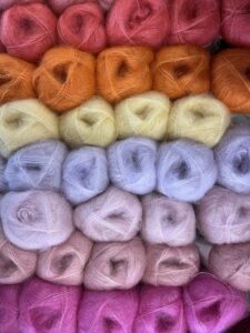 Garn i forskellige farver